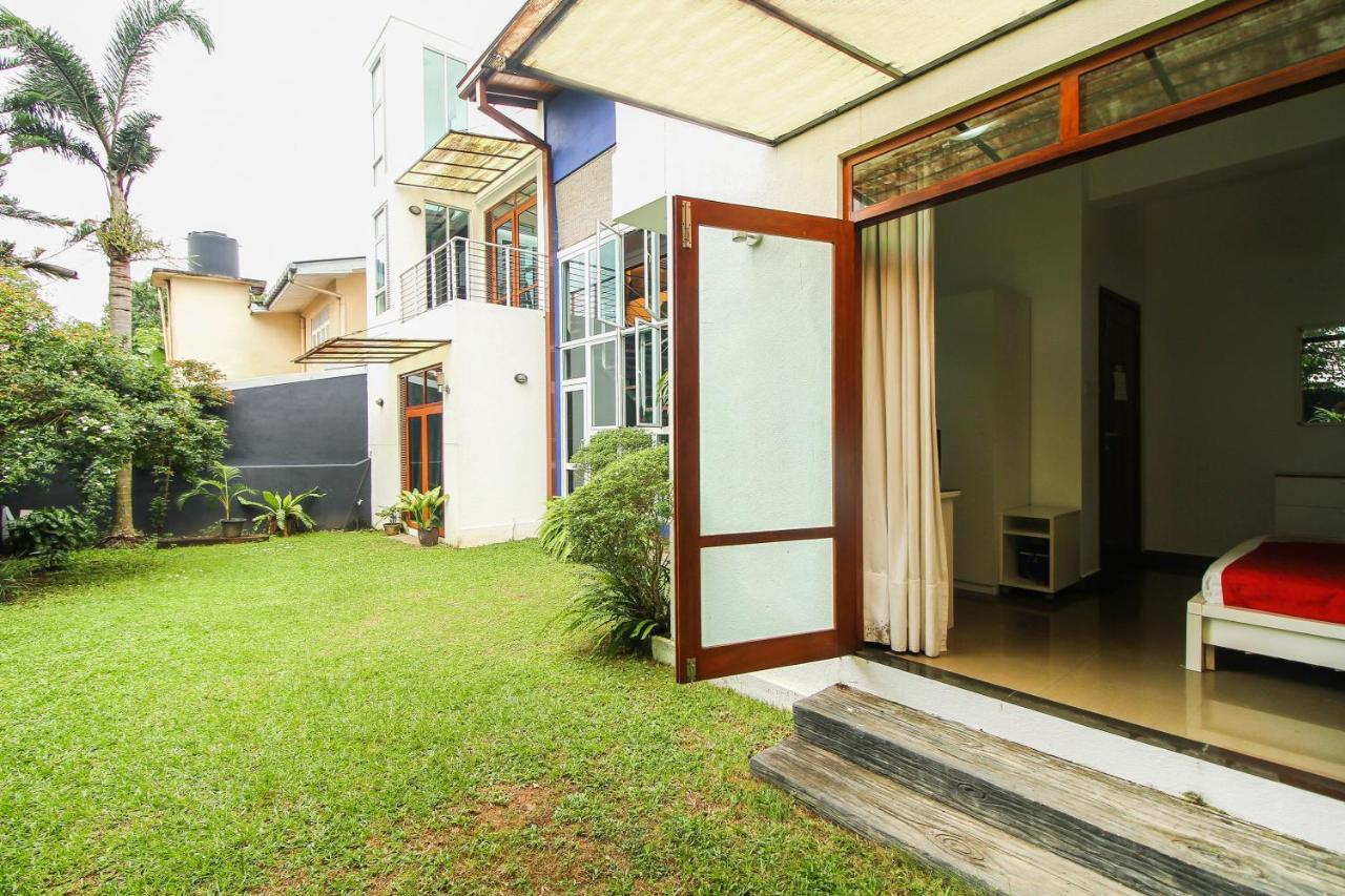 Oyo 437 Amali Residence Nugegoda Exterior foto