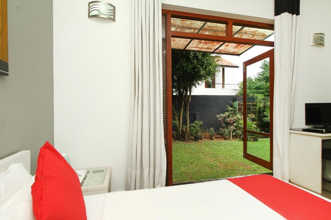 Oyo 437 Amali Residence Nugegoda Exterior foto